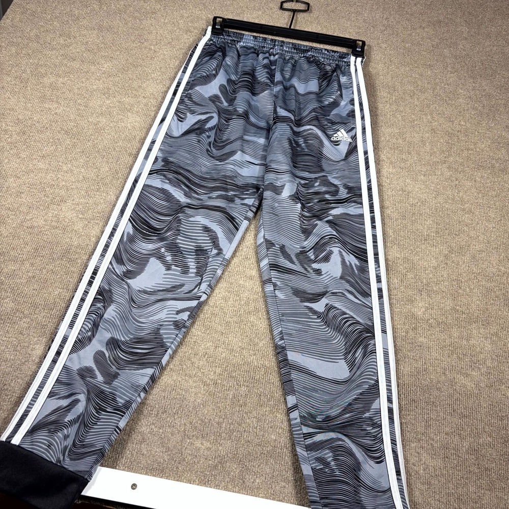 Adidas Joggers Pants Kids Large Gray Camouflage Pattern Athletic Fit Tapered Leg